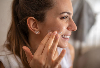 Quel traitement pour venir à bout de l’acné hormonale ?